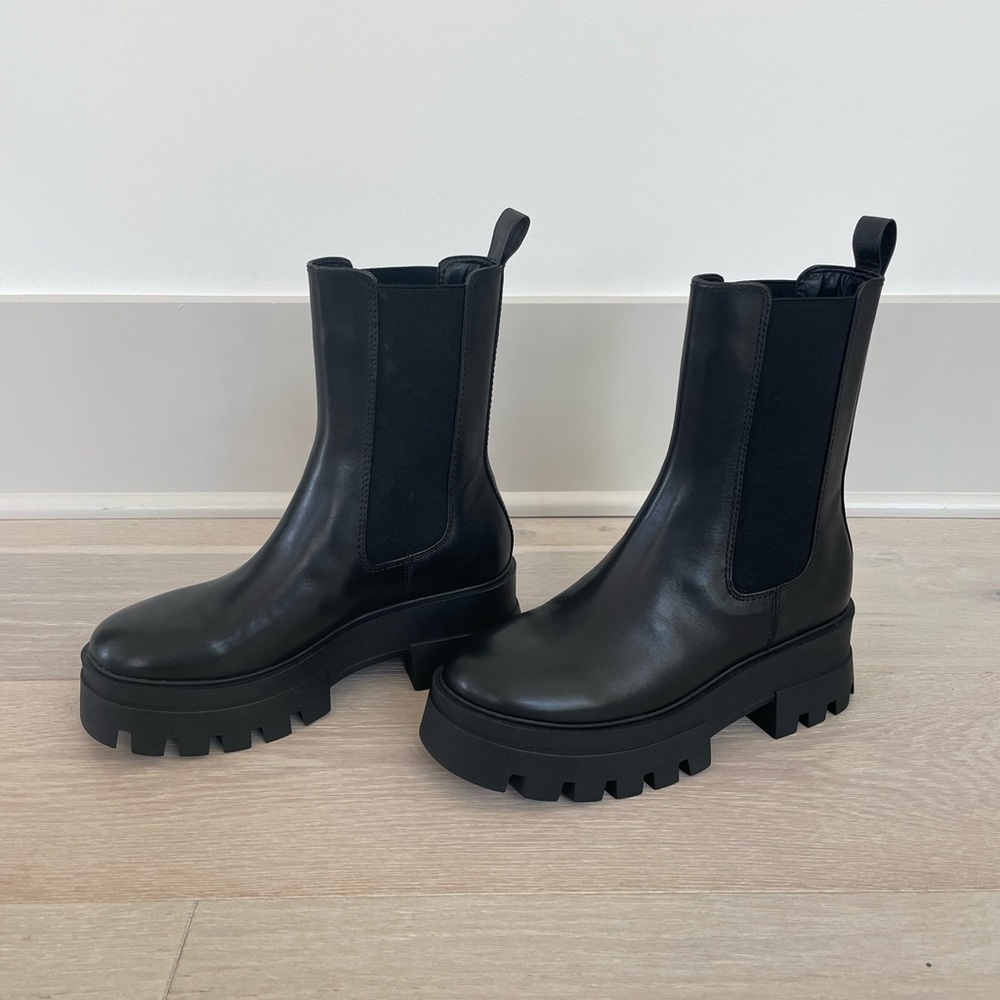 Black leather lug sole boots size 8